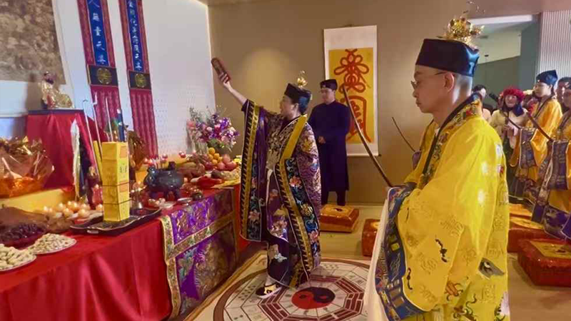 農歷二月十九，為上市公司做開張祈福法事